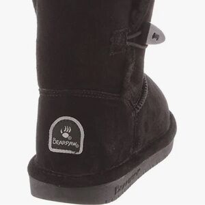 🐻 Size 2 BearPaw warm winter boots!